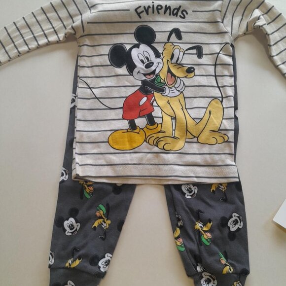 Disney Baby Unisex 2 Piece Snug Fit Pajama Set - Picture 2 of 5